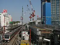 高架化工事中時代の武蔵小金井駅付近（2008年4月6日）