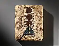 アール・デコ期の蛇皮巻きたばこ入れ(1925年頃)