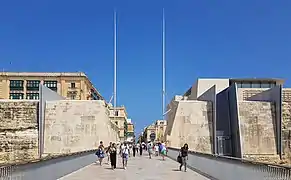 城門
