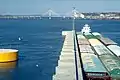 クラーク橋。橋のたもとにあるthe Melvin Price水門より上流を望む。