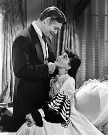 初代有楽座でロードショー上映された『風と共に去りぬ』(監督ヴィクター・フレミング、1939年)。主演のクラーク・ゲーブル(写真左)とヴィヴィアン・リー