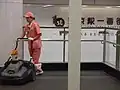 東京駅一番街での清掃業務