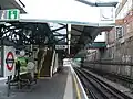 ホーム北端から南を見る。