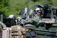 M153 CROWS IIを装備したM1A2 SEP V2では、BFTが砲塔後部に装備されている（本写真の中央部分）。