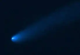 2021年2月25日にハッブル宇宙望遠鏡が撮影した P/2019 LD2 (ATLAS) の画像(提供: NASA/ESA/J. Olmsted/STScI)