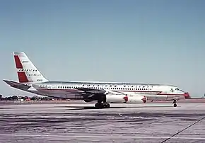 アメリカン航空のコンベア990A (N5619)