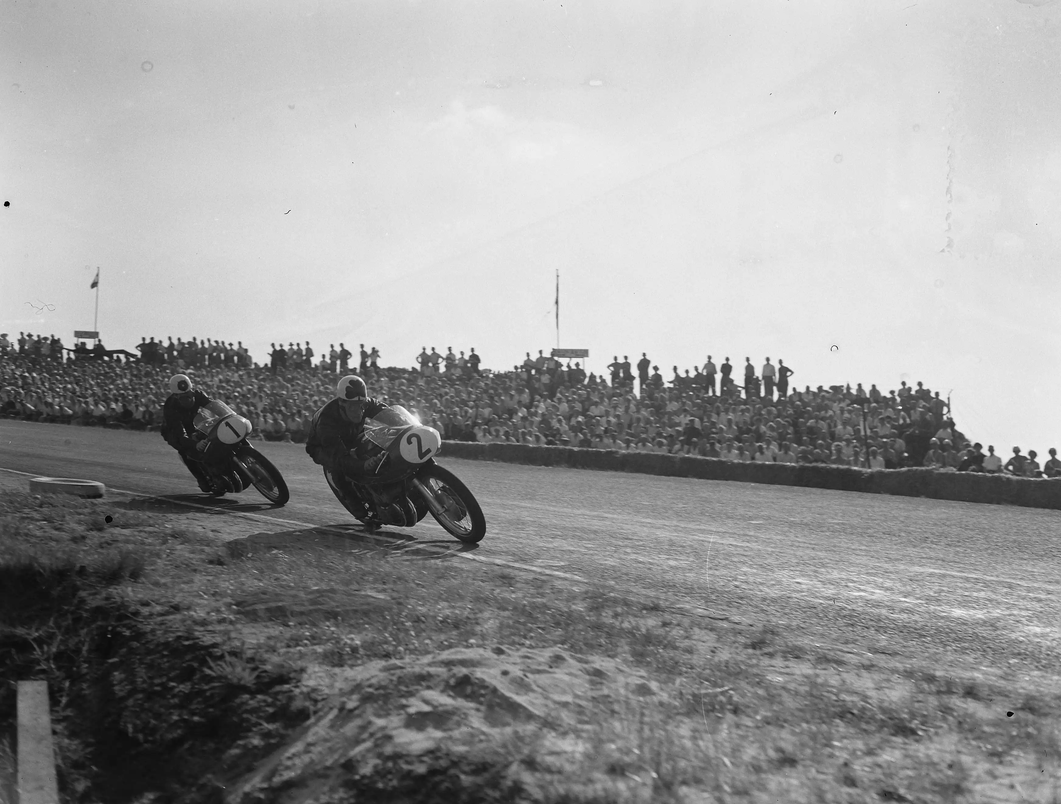 200