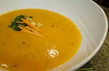 クリーム系のニンジンスープ。