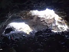 天窓が開いたもの、Craters of the Moon National Monument and Preserve(英語版)