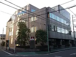 クロスプラス本社