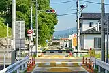交差点付近で使用される交通設備（地ノ森駅）
