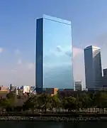 大阪城公園からの遠景