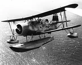 飛行するSOC-1 9979号機(1939年7月2日撮影)