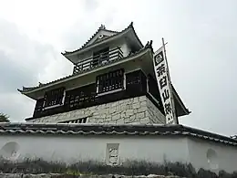 模擬天守「茶臼山城」