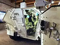 UNIFIL塗装のYP-408 PWI(GR)