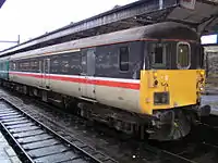 国鉄インターシティ（英語版）塗装のDBSO車。写真の9710号車のみ、アングリア・レイルウェイズで国鉄インターシティ塗装に再塗装された。