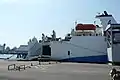 東海港に停泊中