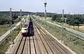 200km/hで42番高速分岐器EW 60-7000/6000-1:42-fbを通過するDB103形牽引列車(マンハイム-シュトゥットガルト高速線ザールバッハ信号場、1988年供用開始)