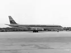 初の正式塗装（DC-8型機）