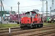 札幌貨物ターミナル駅の構内。DD51 1162号機が札タ入換運用中。