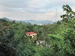 東風高級中学