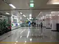 改札口
