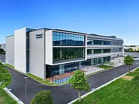 本社外観