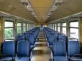 車内（DR1A-275編成）