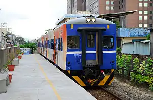 当線で主に使用されていたDR2510型気動車(南祥駅にて)