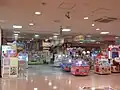 ダイナレックスの例（茨木店、後に上述のモーリーファンタジーを経てモーリーファンタジーfに転換）