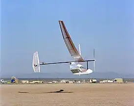 世界記録を持つ人力飛行機、MIT Daedalus（ダイダロス）。アスペクト比は約38