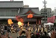 大須大道町人祭での大駱駝艦（2012年）