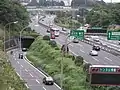 第三京浜と分岐する横浜新道との連絡路