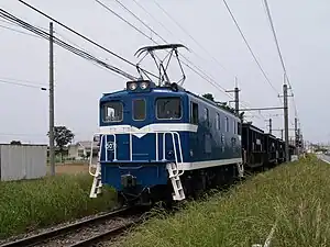 三ヶ尻線を走行する貨物列車(三ヶ尻-武川間)