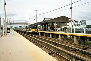 ディアーパークを出発する列車