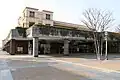 東急スクエアガーデン内にある現行駅舎（2009年2月）