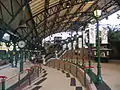 駅内部