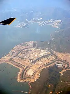 香港ディズニーランド・リゾートの建設（2004年10月）