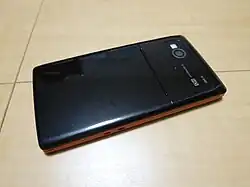 N-04D 背面