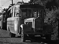 ダッジブラザース(1936年式) 104 1954年廃車戦後バス事業再開時に導入された中古車。この際に導入された車両、全15台(うち新製車は3台)中5台が当該車両で最大勢力だった。