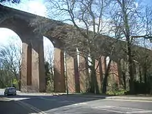 ドリス・ブルック高架橋（英語版）