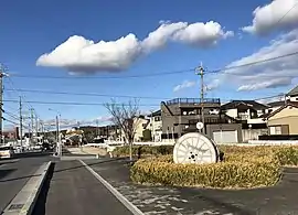 春日通り（堂前町）と住宅地（松橋町）