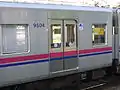 8両編成のドア