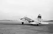 ダグラス  DC-3