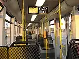 車内