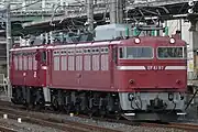 EF81 97 赤13号(ローズピンク)色（2023年12月 大宮駅）