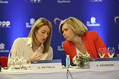 イル＝ド＝フランス地域圏知事のヴァレリー・ペクレスと（2022年3月10日）