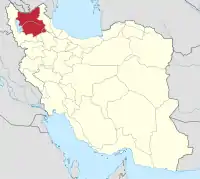 イランにおける東アーザルバーイジャーン(塗りつぶし部)。