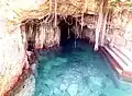 松尾漁港の海老洞
