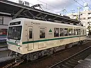 台車交換後の姿。711号車(左)731号車(右)
